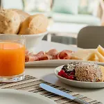 Hotel Embassy 3*
