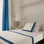 Hotel Embassy 3*