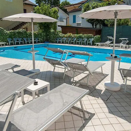 Embassy - Nuova Gestione 2026 Riccione
