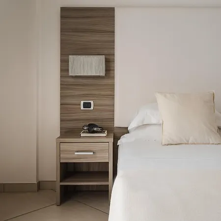 Embassy - Nuova Gestione 2026 Hotel